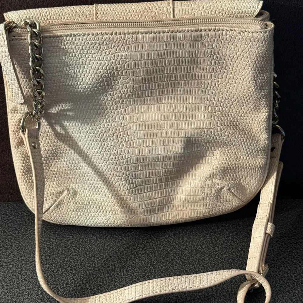 Nine West Elegant Cream Shoulder Bag - Picture 2 of 6